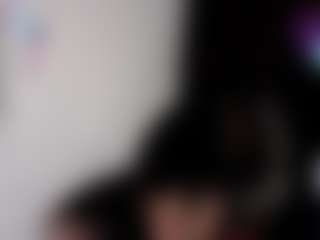 emerald00's Live Sex Cam Show