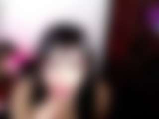 emerald00's Live Sex Cam Show