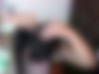 emerald00's Live Sex Cam Show