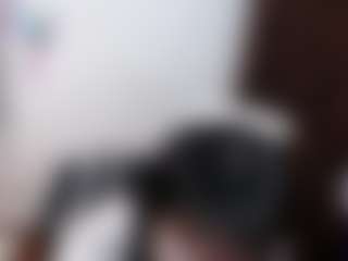 Live cam show with emerald00 - Erotic Dance on Fling VIP Chat