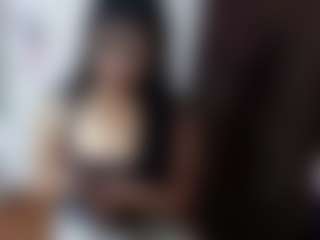 emerald00's Live Sex Cam Show
