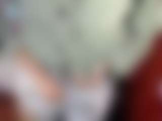 emerald00's Live Sex Cam Show