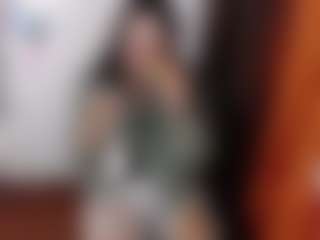 emerald00's Live Sex Cam Show