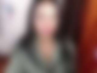 emerald00's Live Sex Cam Show