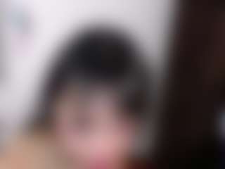 Live cam show with emerald00 - Brown Eyes on Camsoda