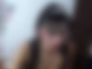 emerald00's Live Sex Cam Show
