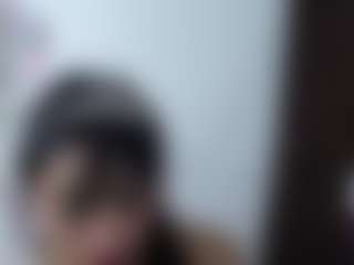 emerald00's Live Sex Cam Show