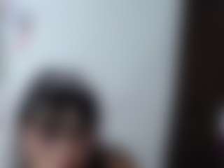 Live cam show with emerald00 - Shaved Pussy Teen (18+) on crypto-cams