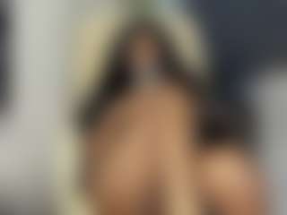 Live cam show with HannaEbony - Black on Cam Slut