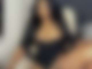 Live cam show with HannaEbony - Small Tits on milfzrlive.com