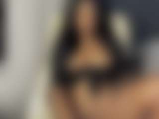 Live cam show with HannaEbony - Black on Adult Interactions