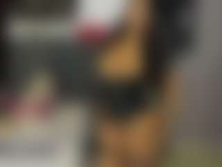 Live cam show with HannaEbony - Ebony on StripNow | colombia