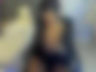 Live cam show with HannaEbony - Ebony Small Tits on nudelive.tv