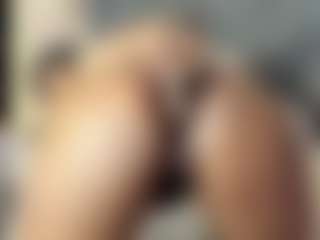 HannaEbony's Live Sex Cam Show