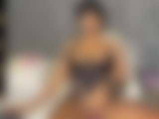 Live cam show with HannaEbony - Ebony on xblisslive.com | colombia