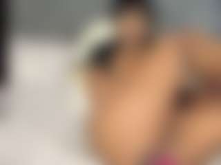 HannaEbony's Live Sex Cam Show