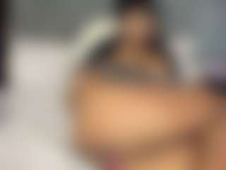 HannaEbony's Live Sex Cam Show