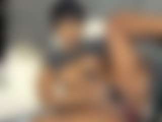 HannaEbony's Live Sex Cam Show