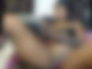 HannaEbony's Live Sex Cam Show