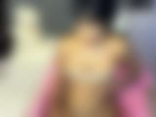 Live cam show with HannaEbony - Ebony on TeamSkeetLive | colombia