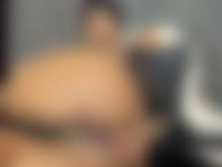HannaEbony's Live Sex Cam Show