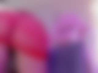 Live cam show with miss-amarantha - Oil on Mixed Magazine Live