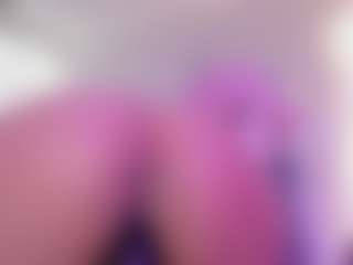 Live cam show with miss-amarantha - Anal MILF on AdultVida.com