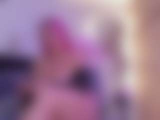 Live cam show with miss-amarantha - Curvy MILF on CSO-WL