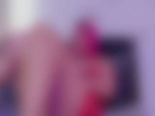 Live cam show with miss-amarantha - Red Hair Squirt on Gym Cam Girls
