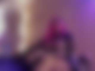 Live cam show with miss-amarantha - Middle Aged on Cam Slut
