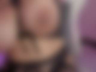 Spettacolo in cam dal vivo con miss-amarantha - Red Hair Squirt su Camsoda