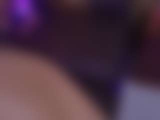 Live cam show with Veronica - Mature on liverealitysex.com