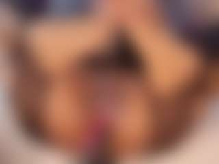 Live cam show with Veronica - Red Hair on Milfs Live