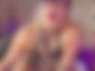 Live cam show with Veronica - Bikini on SquirtSoMuch