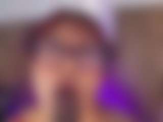 Live cam show with Veronica - Red Hair Dildo on sexytreat.net