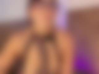 Veronica's Live Sex Cam Show