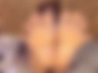 Veronica MILF webcam performer live streaming