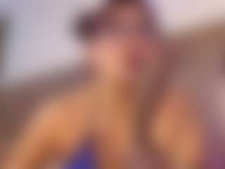 Live cam show with Veronica - Sexy on Strip Flash - Live Sex Shows