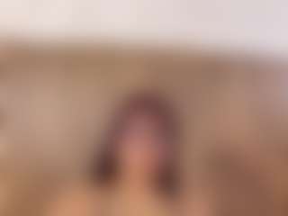 Live cam show with Veronica - Red Hair Shaved Pussy on Gym Cam Girls