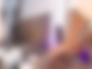 Live cam show with Veronica - Flashing on xplaylive.com