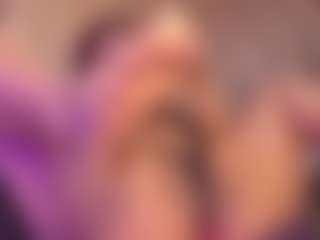 Live cam show with Veronica - Nipple Piercings on Camsoda