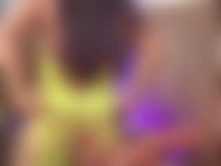 Live cam show with Veronica - Asshole Mature on StripNow