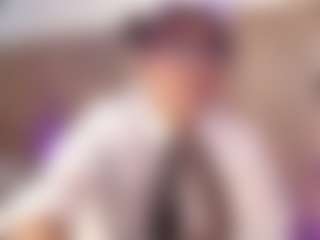 Live cam show with Veronica - Small Tits Mature on Mixed Magazine Live