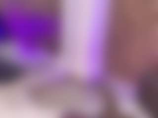 Live cam show with Veronica - Mature on Camsoda