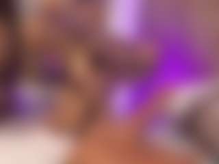 Live cam show with Veronica - Squirt Mature on Camsoda Late Night