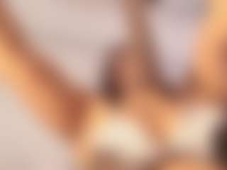 Live cam show with Veronica - Red Hair Shaved Pussy on camgirlchat.live