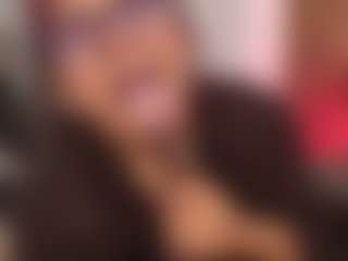 Live cam show with Veronica - Strip Mature on Dolls Live