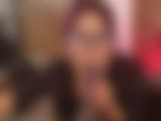 Live cam show with Veronica - Strip Red Hair on Dolls Live