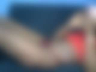 CuteJasmine1 MILF webcam performer live streaming