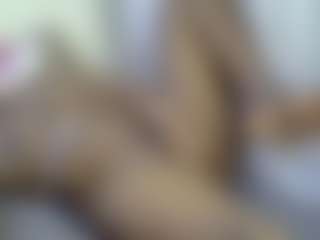 Live cam show with CuteJasmine1 - Ebony MILF on slutload